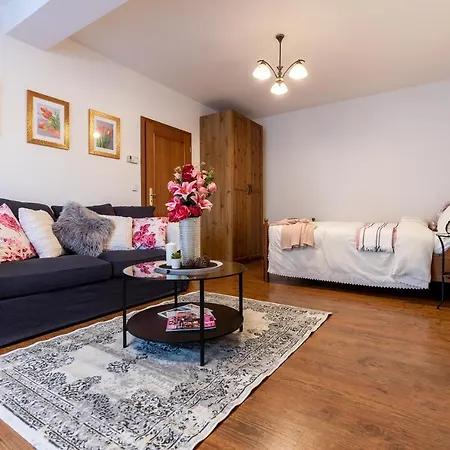 Apartman Dream V Mikulove - Jine Ubytovani Lednice Apartment *
